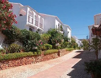 El Capistrano Complejo De Turisticos Otel 2*