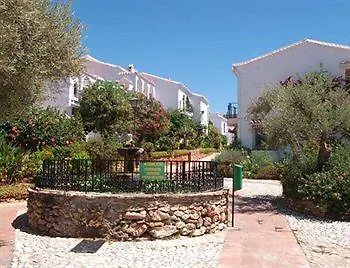 El Capistrano Complejo De Turisticos Otel 2*